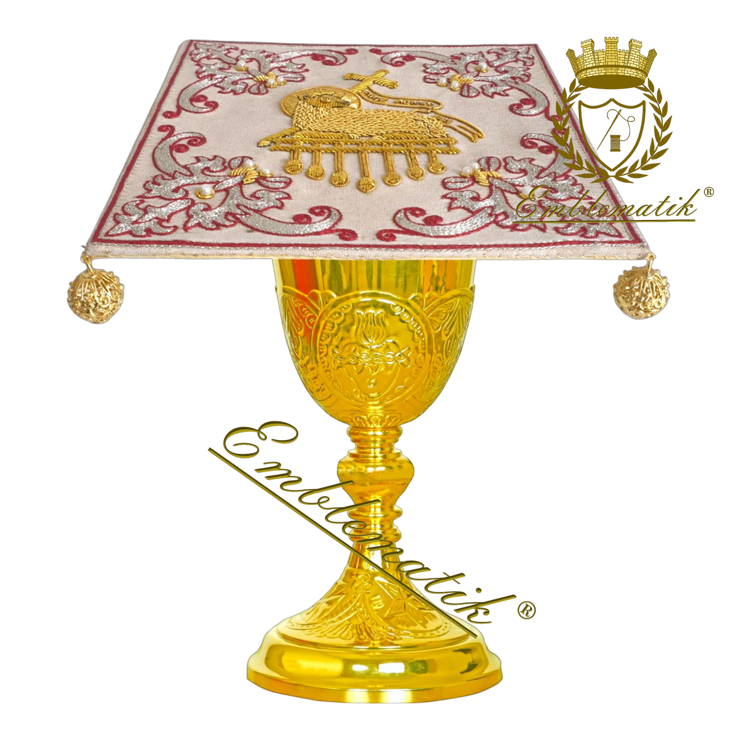 Chalice Pall Hand Embroidered Lamb
